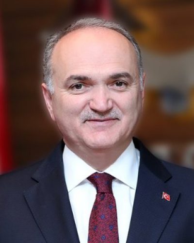 Düzce Belediye Başkanı Faruk Özlü Kimdir?