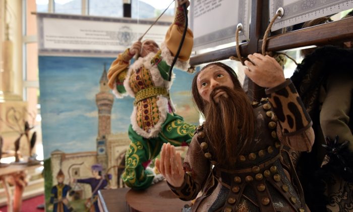 25 yıllık emekle oluşturulan eserler Gümüşhane’de sergileniyor