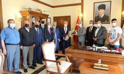 70 yıllık demirci Erzincan’da yılın ahisi seçildi