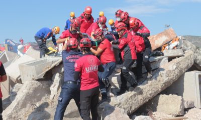 Afet tatbikatı gerçeğini aratmadı