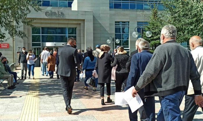 AK Parti Etimesgut İlçe Başkanlığından Cemal Emir hakkında suç duyurusu