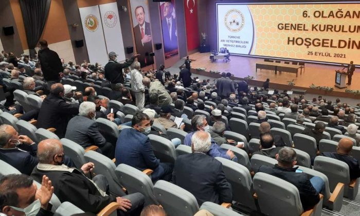 Arıcılar başkanını seçiyor