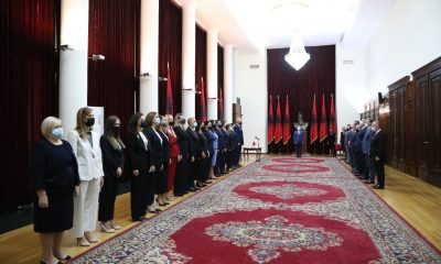 Arnavutluk’ta yeni hükümet yemin etti