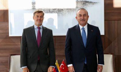 Bakan Çavuşoğlu, Kolombiyalı ve Venezuelalı mevkidaşları ile bir araya geldi