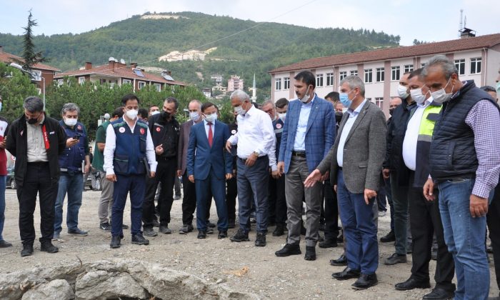 Bakan Kurum: “Sel bölgesinde toplamda 952 konut ve 170 tane köy evinin yapımına başladık”