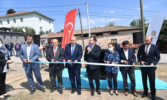 Balıkesir Büyükşehir Belediyesi üreticinin elini güçlendiriyor