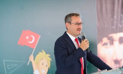 Başakşehir’de ilk zili başkan Kartoğlu çaldı