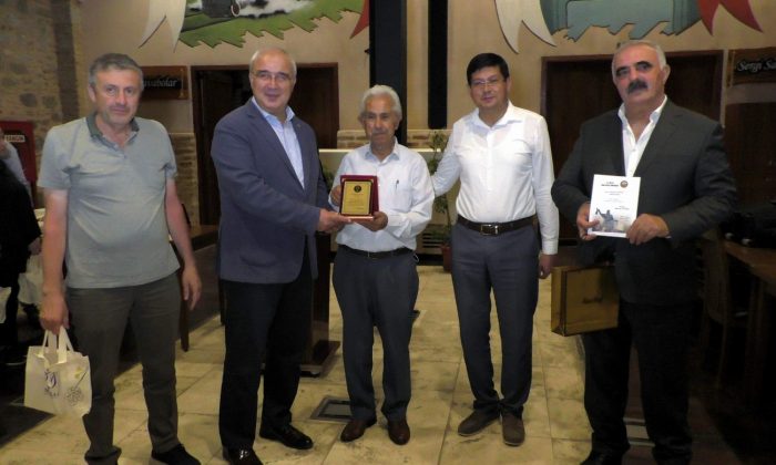 Başkan Özcan, yılın ahilerini unutmadı