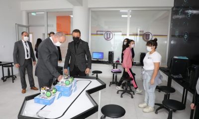 Başkan Özlü, kodlama laboratuvarına hayran kaldı