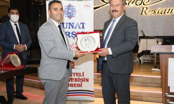 Başkan Palancıoğlu Hunat Çarşısı Genel Kurulu’na katıldı