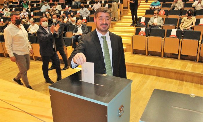 Başkan Uz; “Transferlerde sorumluluk bana ait”