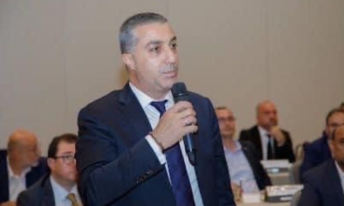 Başkanlar toplantısına katılan Ünal, kentteki çalışmalar hakkında bilgilendirdi