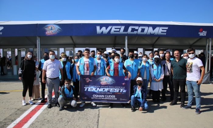 Battalgazi’nin torunları, TEKNOFEST’e hayran kaldı