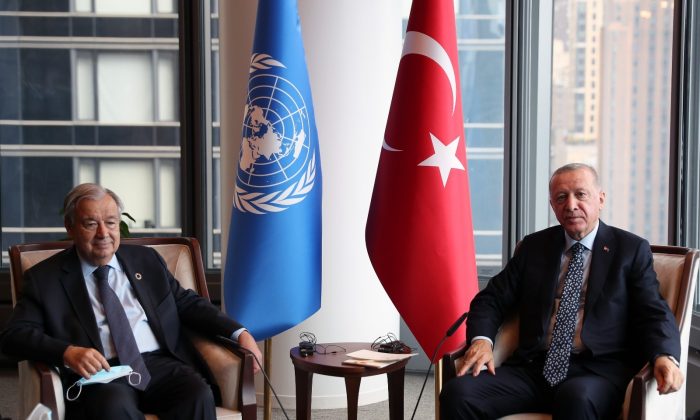 Cumhurbaşkanı Erdoğan, BM Genel Sekreteri Guterres ile bir araya geldi
