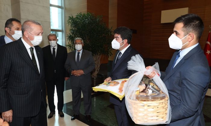 Cumhurbaşkanı Erdoğan rekortmen başkanı kabul etti