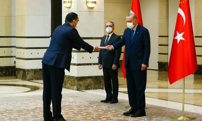 Cumhurbaşkanı Erdoğan, Tacikistan Büyükelçisini kabul etti