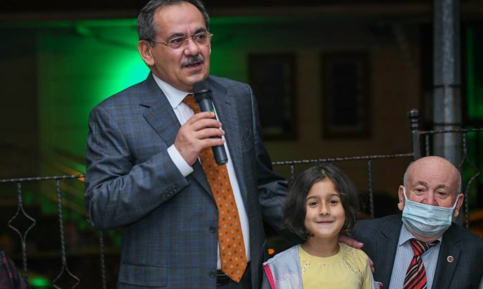 Demir: “Ülkemizin istikbalini ipotek altına alamayacaklar”