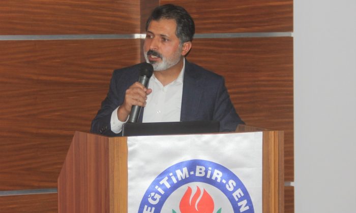 Erzincan’da eğitimciler İl Divan Kurulu Toplantısı’nda bir araya geldi