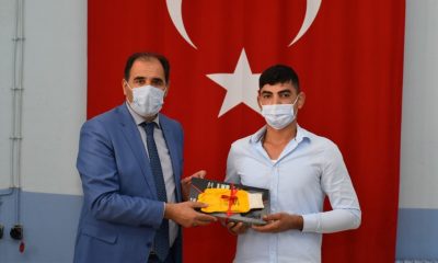 Erzincan’da yılın ahileri Mesleki Eğitim Merkezi öğrencileriyle Kariyer etkinliğinde buluştu