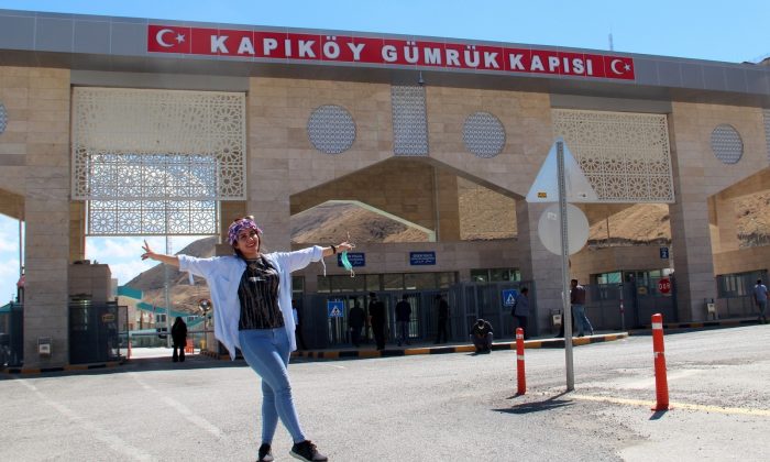 İran’dan Van’a turist kafileleri gelmeye başladı