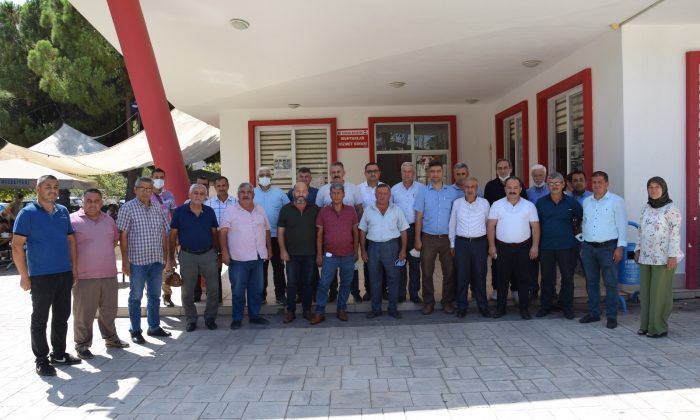 Kumluca Muhtarlar Derneği seçiminde başkan değişmedi