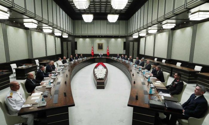 MGK’dan Suriye ve Afganistan vurgusu