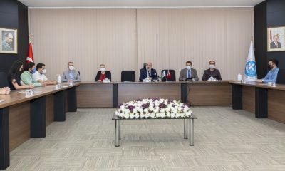 Rektör Karamustafa staj seferberliği kapsamındaki stajyer öğrencileri kabul etti