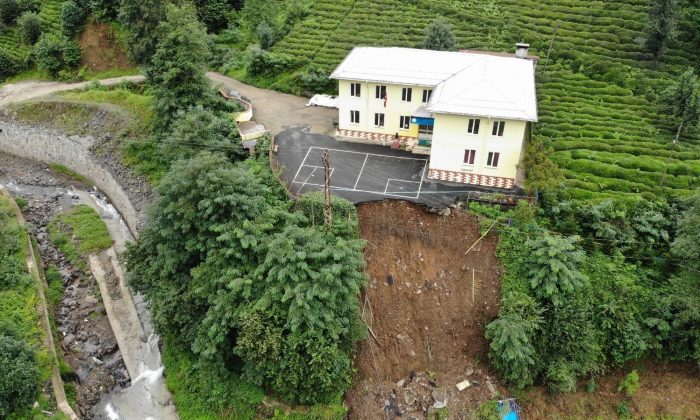 Rize’deki o okulda eğitim 1,5 ay gecikmeli başlayacak