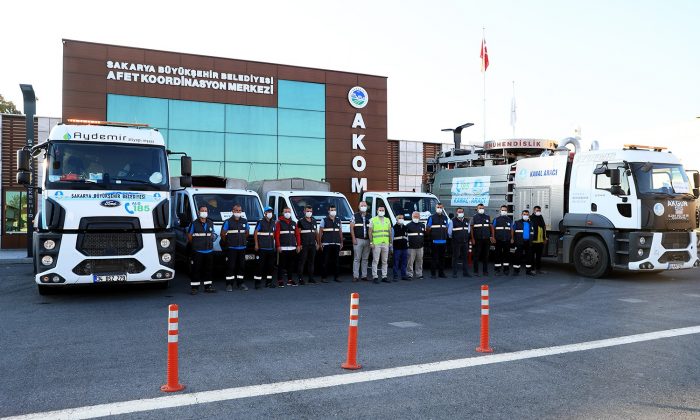 Sakarya’dan afet bölgesine destek ekipler gönderildi