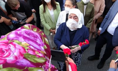 Semiha Yıldırım evlat nöbetindeki aileleri yalnız bırakmadı