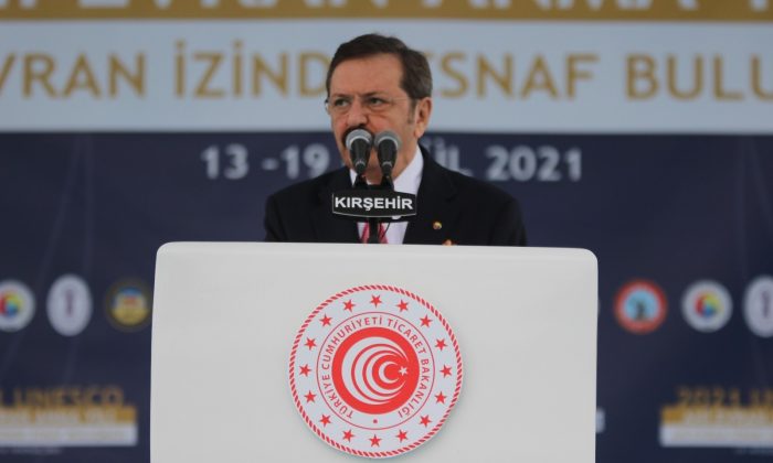 TOBB Başkanı Hisarcıklıoğlu: “Daha müreffeh bir Türkiye için hep beraber kenetlenmeliyiz”