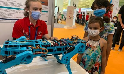 TÜBİTAK yarışmasında üçüncü olan Halid Yıldırım ödülünü Bakan Yardımcısı Özkan’dan aldı