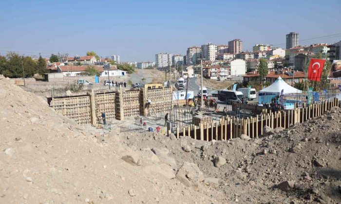 2 blok 73 dairenin temeli Battalgazi Mahallesi’nde atıldı