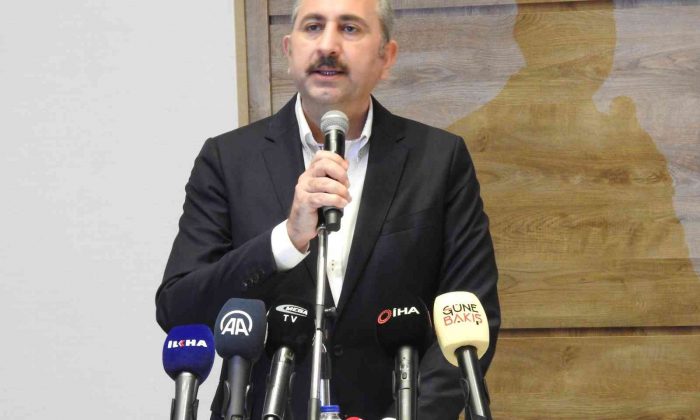 Adalet Bakanı Abdülhamit Gül: “Batının terörle mücadele anlayışı çifte standartlıdır”
