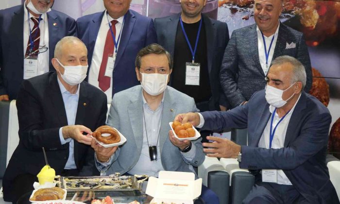 Adana’nın lezzetleri Antalya’da görücüye çıktı