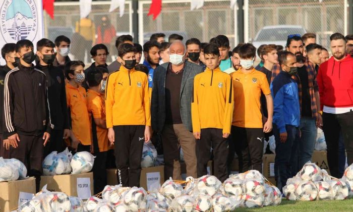 Amatörlere malzeme yardımı