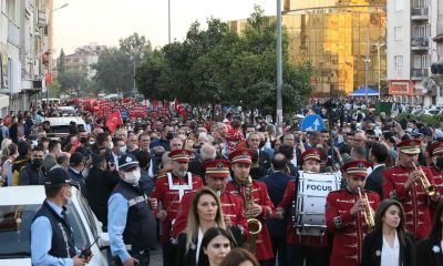 Aydın’da binlerce kişi Cumhuriyet yürüyüşünde sokaklara döküldü