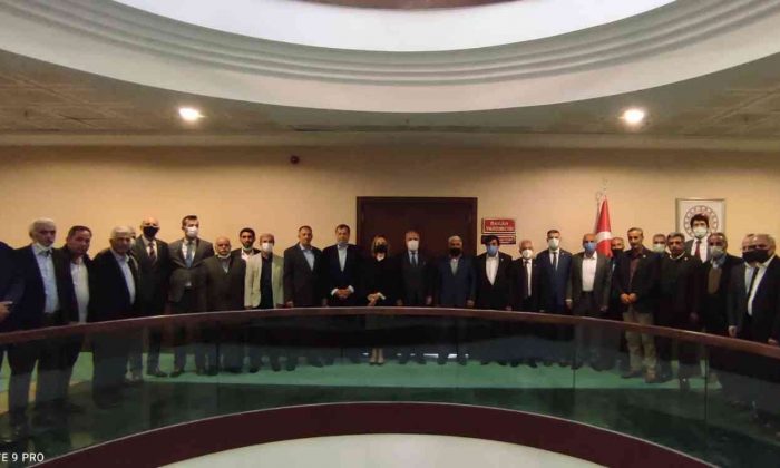 Bakan Yardımcısı Tunç, Malatyalı muhtarlarla buluştu