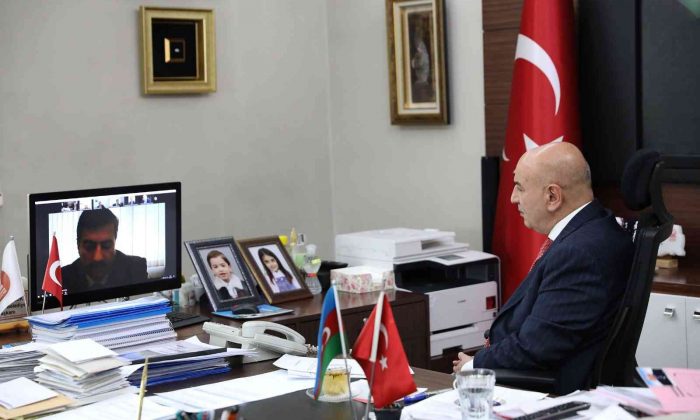 Başkan Altınok, telekonferansla Azerbaycanlı başkanlarla buluştu