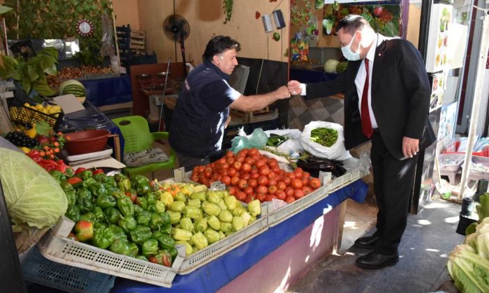 Başkan Beyoğlu Nükhet Coşkun caddesi esnafını ziyaret etti