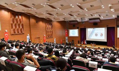 Başkan Büyükkılıç, Kayseri Üniversitesi’nin açış dersine katıldı