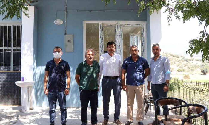 Başkan Özcan, Kardeşköy’deki muhtarlık hizmet binasını inceledi