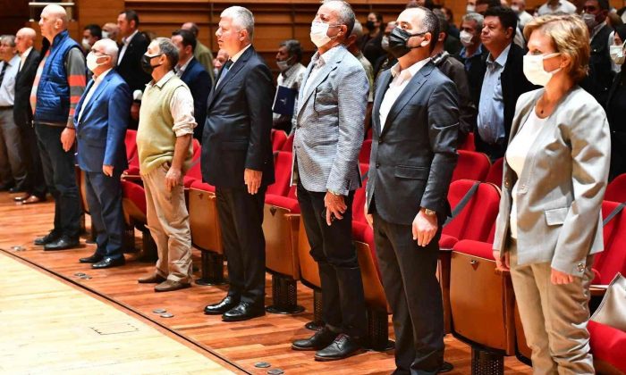 Başkan Tunç Soyer: “Hasta bir gezegende yaşıyoruz”