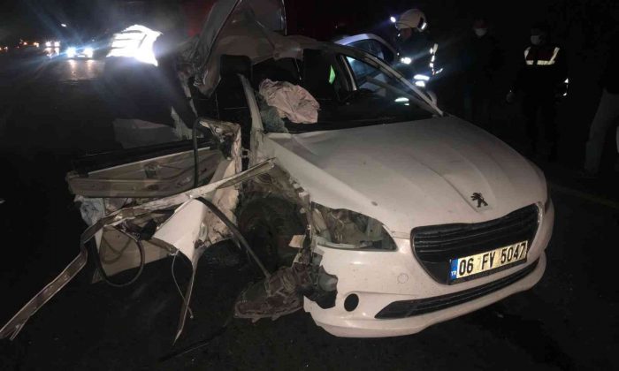 Belediye başkanının içinde olduğu otomobil kaza yaptı: 1 ölü, 2 yaralı