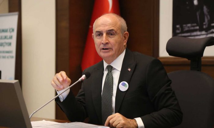 Büyükçekmece Belediyesi’nin 34 yıllık logosu değişiyor