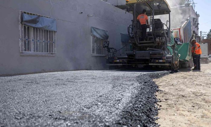 Çay Mahallesi baştan başa asfaltlanıyor