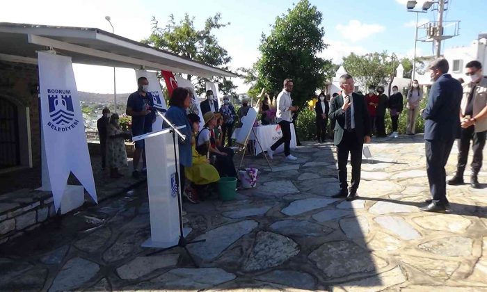 Cevat Şakir’in anma töreninde kriz