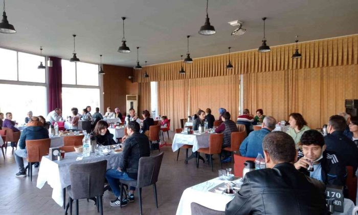 Çocuklarının geleceği için bir araya geldiler