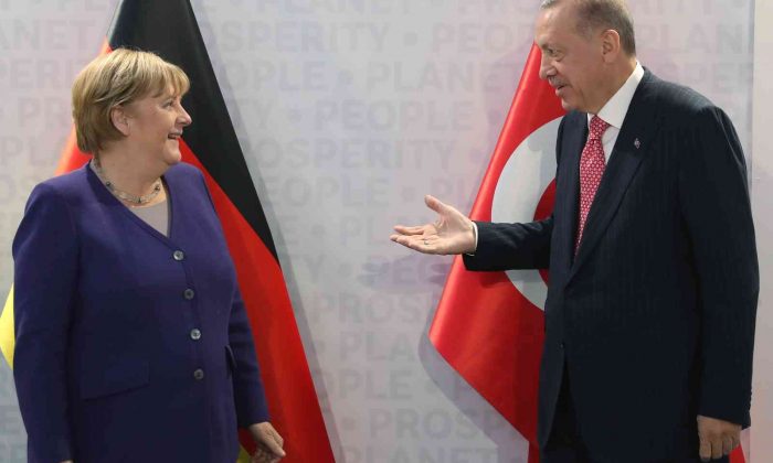Cumhurbaşkanı Erdoğan, Almanya Başbakanı Merkel ile görüştü