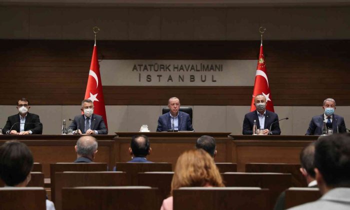 Cumhurbaşkanı Erdoğan: “Bu açıklama CHP zihniyetinin vesayet zihniyeti olduğunun açık bir itirafıdır”